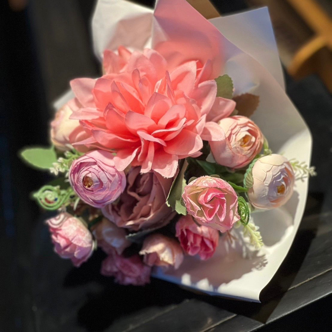 Petit bouquet gift